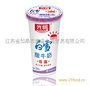 新鲜杯白雪酸奶(低脂)